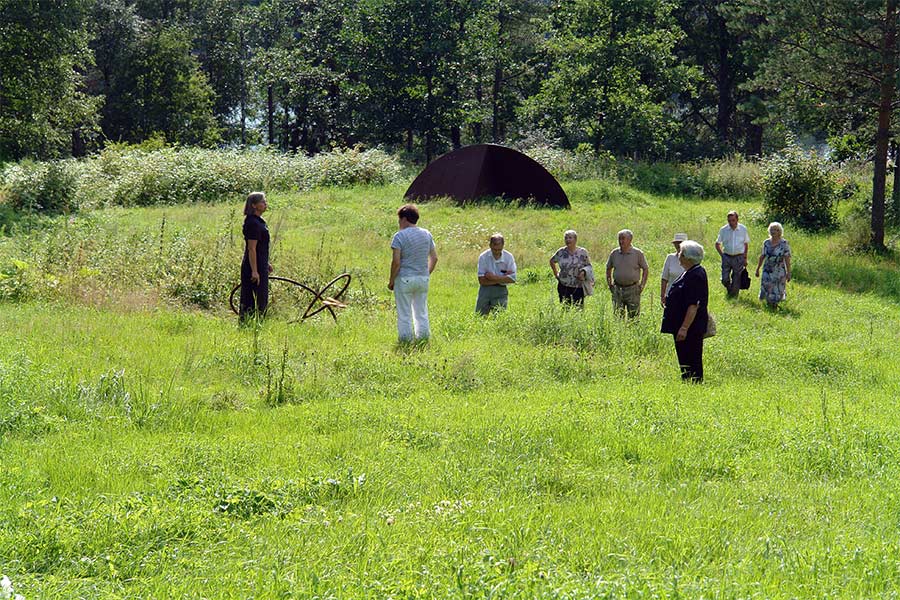 Visitors of the sculpture park.