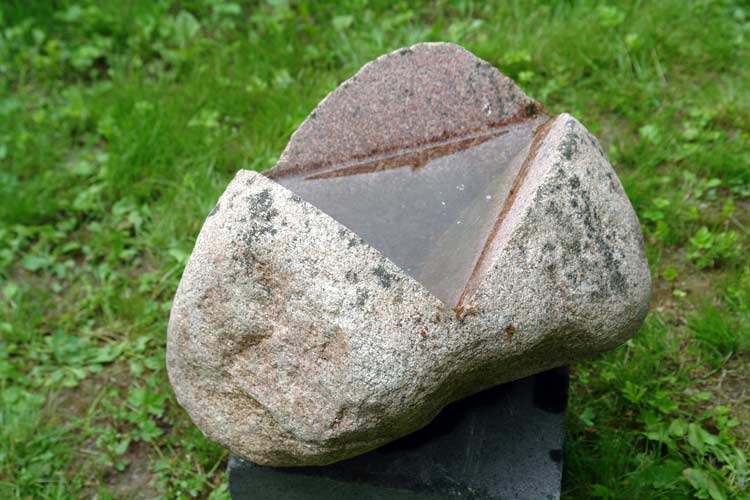 Gerard H&ouml;weler in POAM Penttil&auml; Open Air Museum - sculpture park Finland | veistospuisto